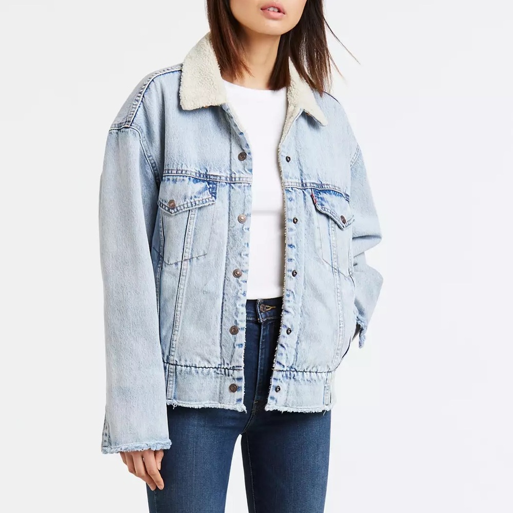 Vintage Levi’s Oversized Sherpa Trucker Jacket